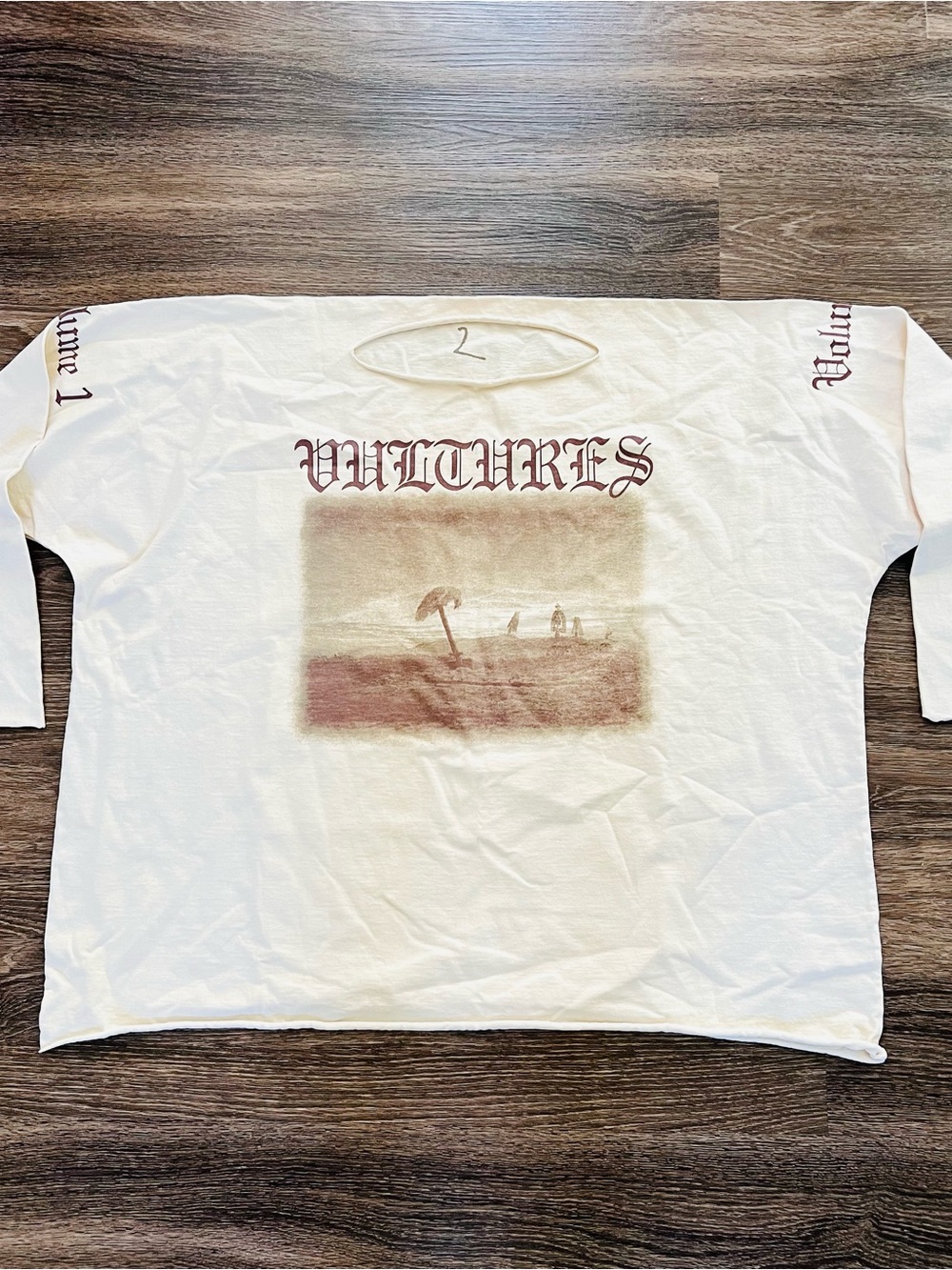 Yeezy Gosha Rubchinskiy Vultures Vol 1 Long Sleeve Cream T-Shirt Size 2 NEW